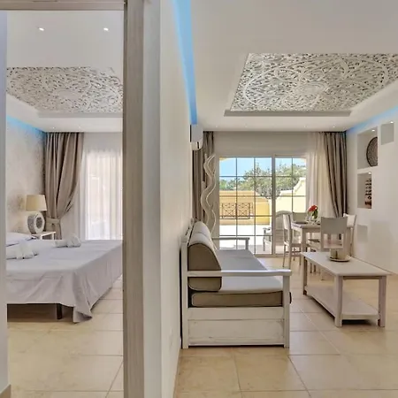 Luxury House Granada Park * Арона