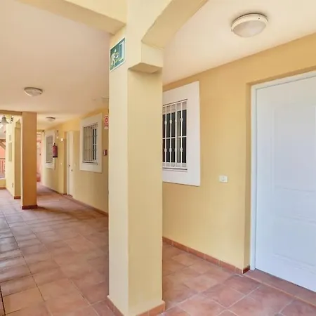 Luxury House Granada Park ארונה